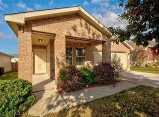 140 Nandina Dr, Buda, TX 78610