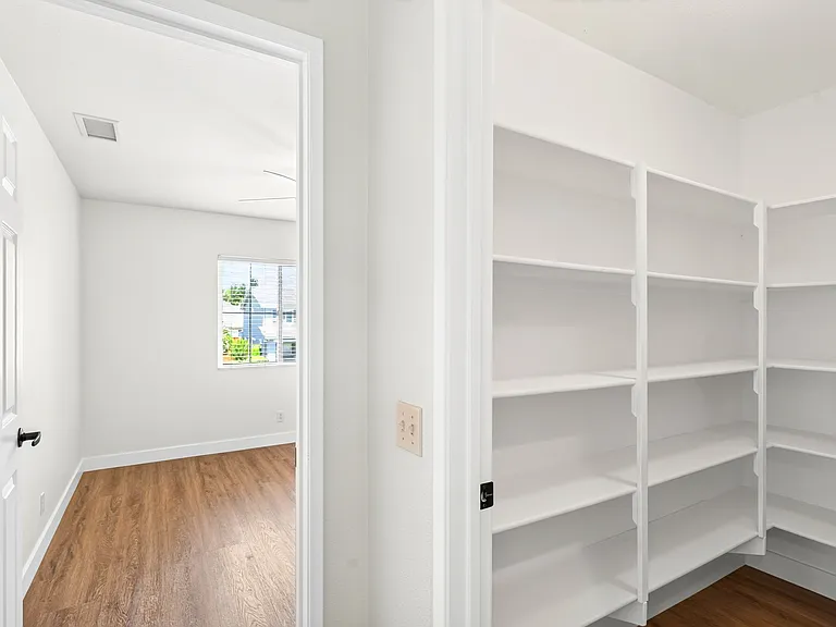42028 Dunes Ct — Photo 17