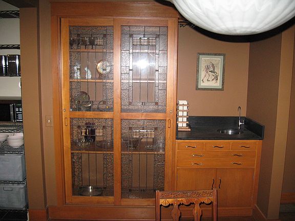 Wet bar