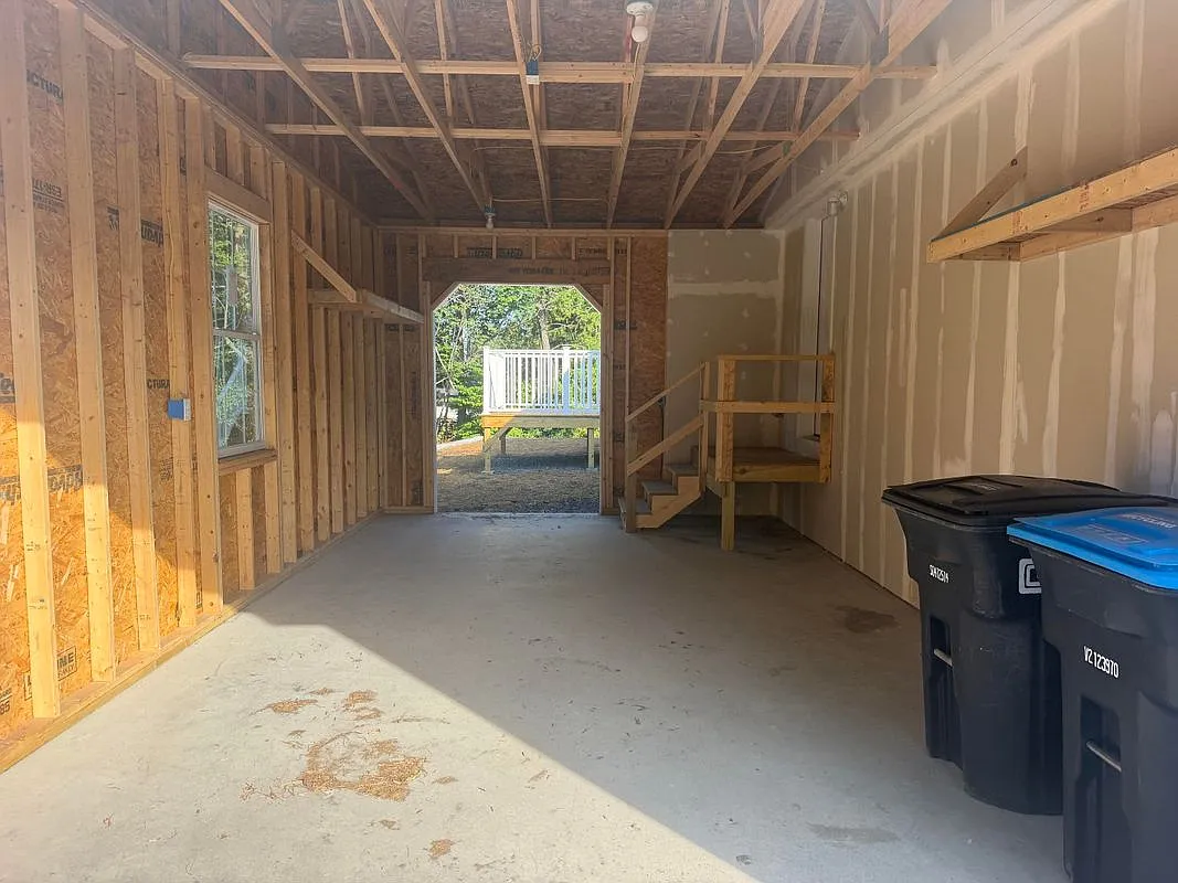 2 bed, 2.0 bath, 1000 sqft, $2,500 — Photo 3