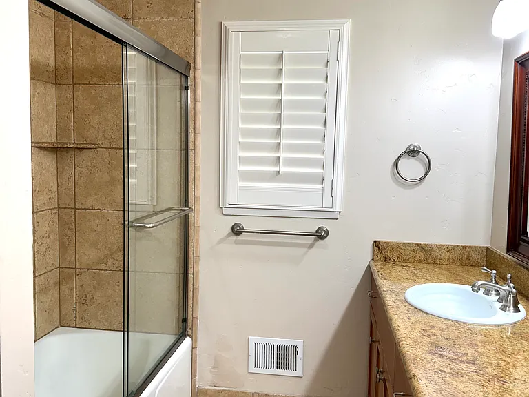 1261 San Fernando Dr — Photo 10