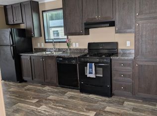 84 Basswood Dr, Davison, MI 48423