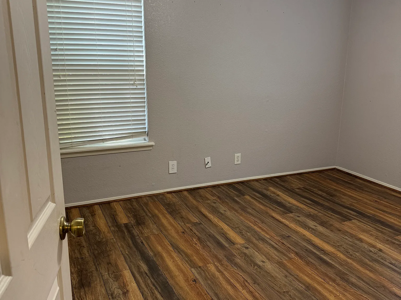 3 bed, 1500 sqft, $2,250 — Photo 4