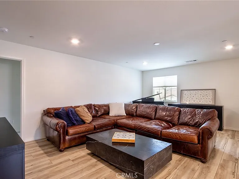 33063 Table Rock Dr — Photo 22