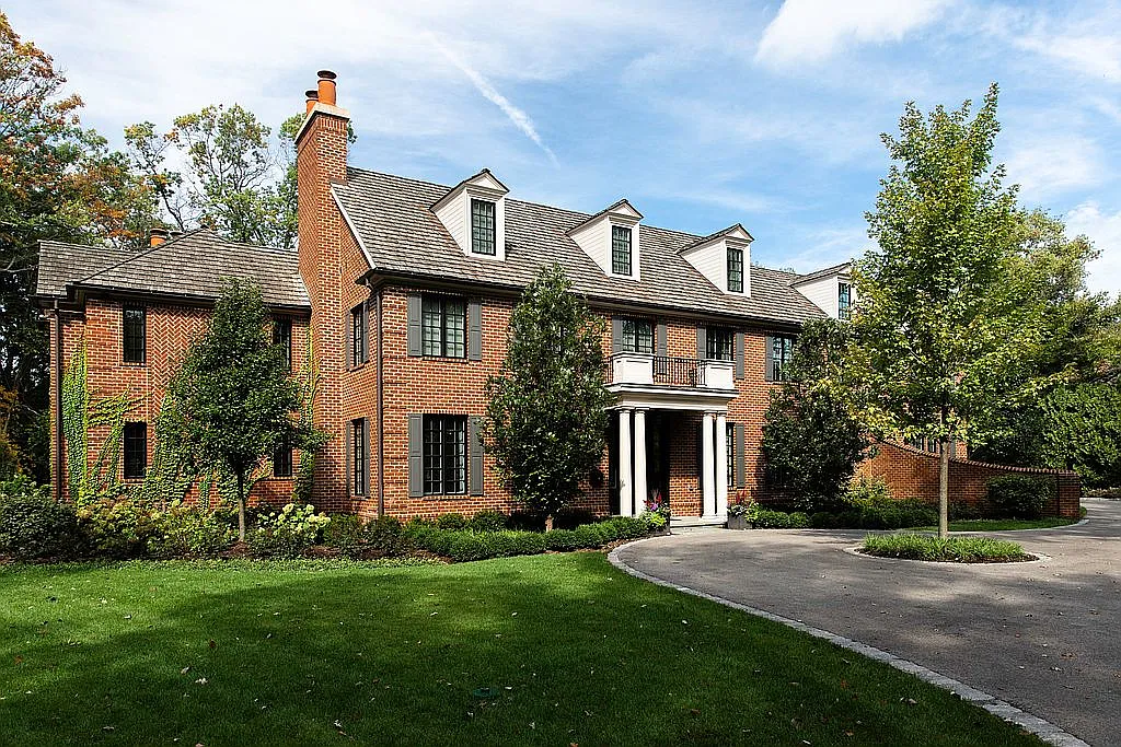 47 Indian Hill Rd photo 1