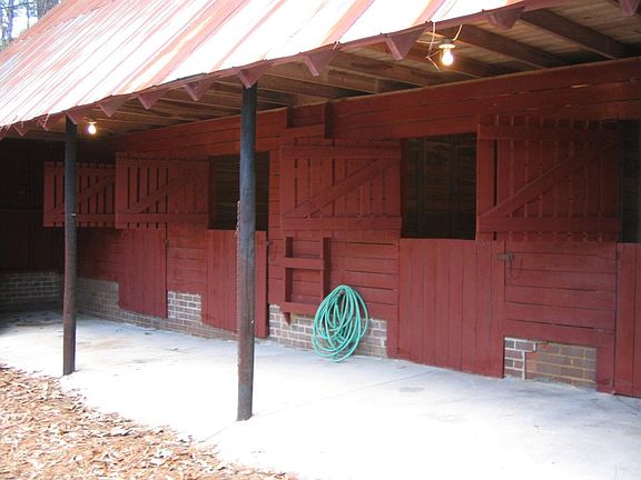 Barn 2
