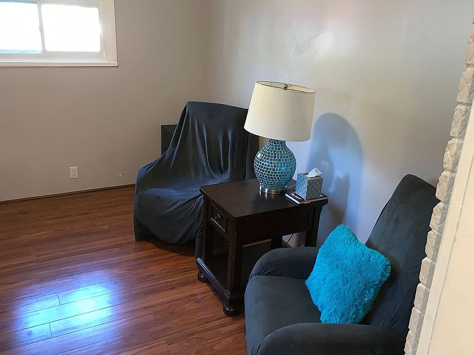 1st image of 6323 Wade Ave