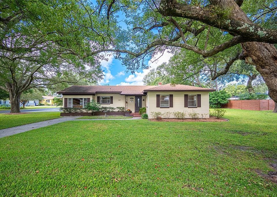 1st image of 1715 CAMPHOR DRIVE