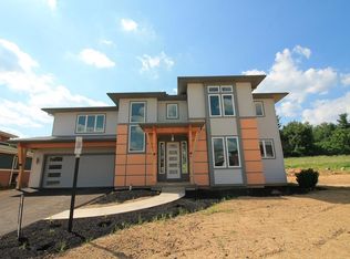 193 Derek Dr, Boalsburg, PA 16827
