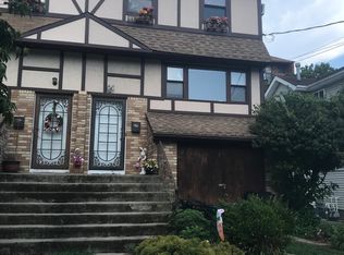 95 Burgher Ave, Staten Island, NY 10304