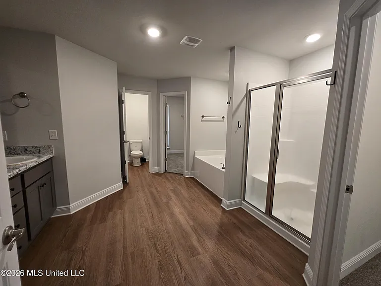 6248 Emerald Lake Dr — Photo 18