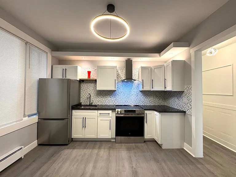 52 Tonnelle Ave #25 — Photo 6