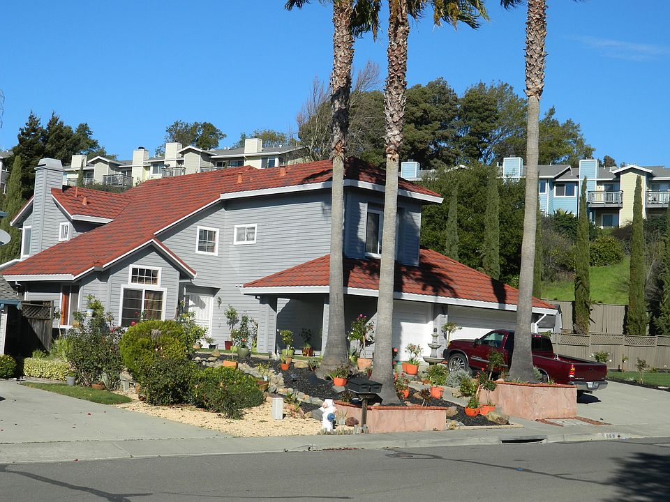 2nd image of 988 S Regatta Dr