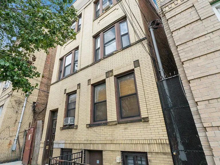 106 Baldwin Ave #3 — Photo 19