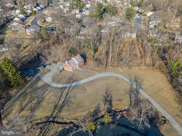 531 W Woodland Ave, Springfield, PA 19064