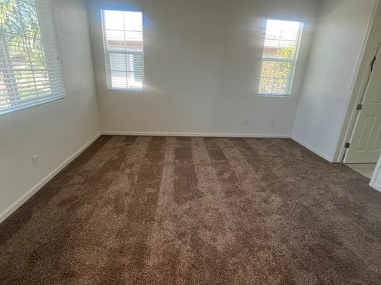 155 W Ladd Dr — Photo 19