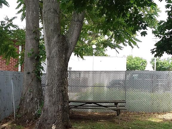 back yard with picnic bench
