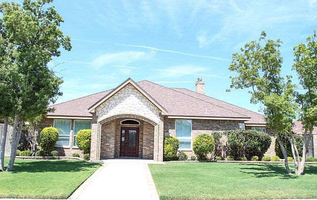 1st image of 1114 Breckenridge Dr