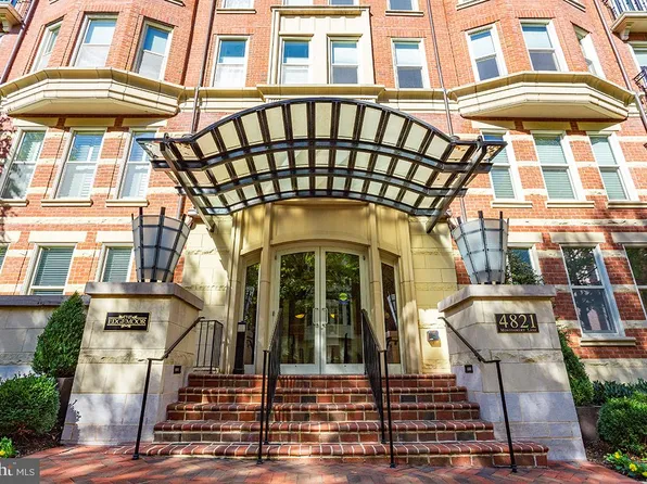 4821 Montgomery Ln APT 206, Bethesda, MD 20814