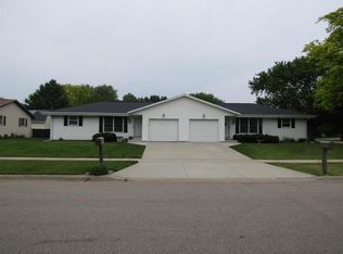 3517-3519 La Mancha Dr, Janesville, WI 53546