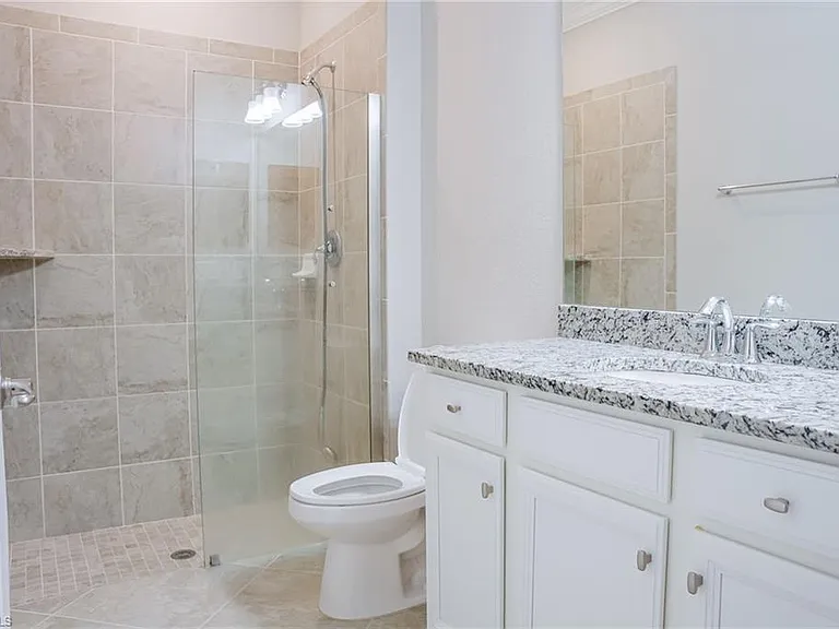 1573 Vizcaya Ln — Photo 7