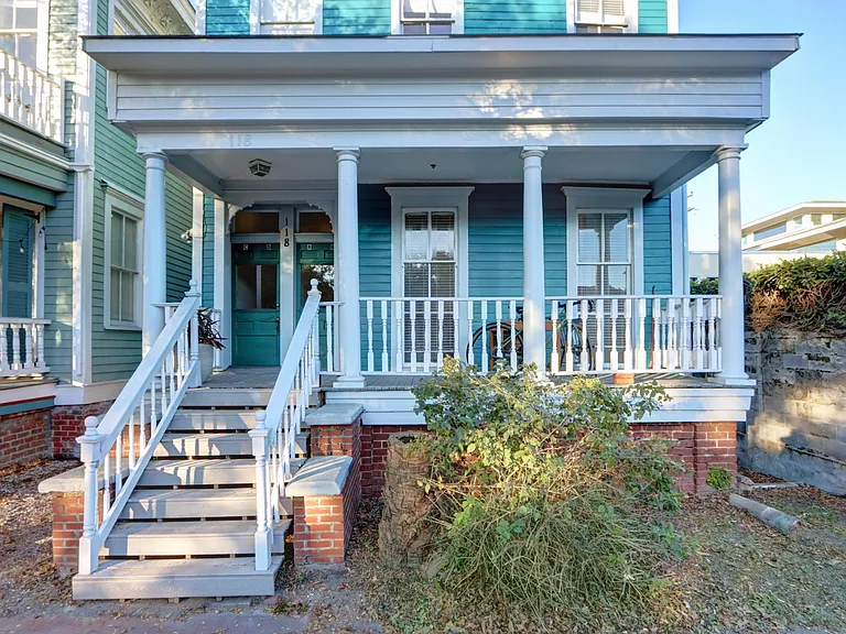 118 E Anderson St #B — Photo 1