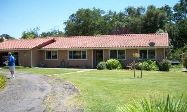1st image of 3504 Brehme Ln