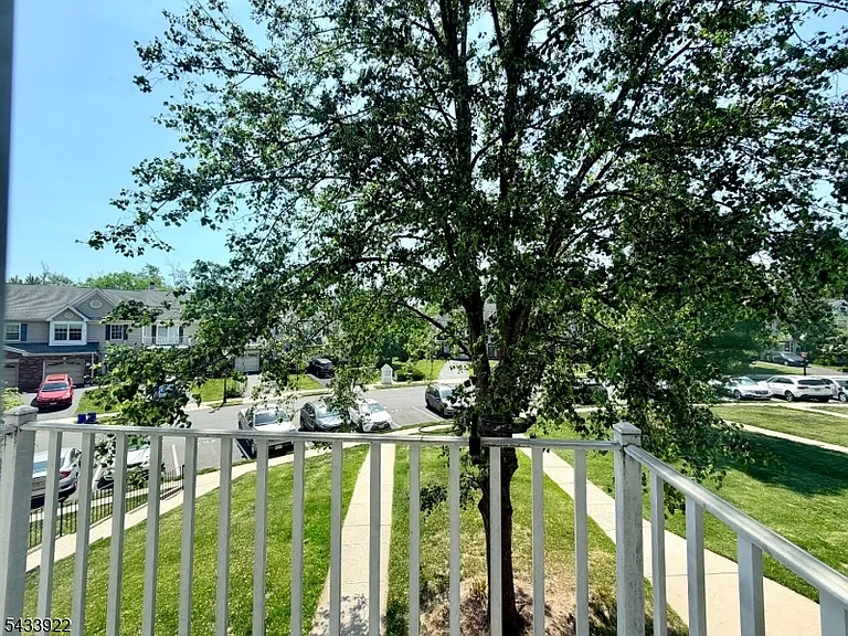 196 Sapphire Ln — Photo 22