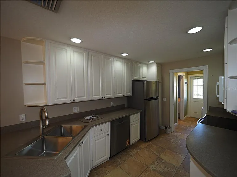 1649 Napoli Dr W — Photo 28