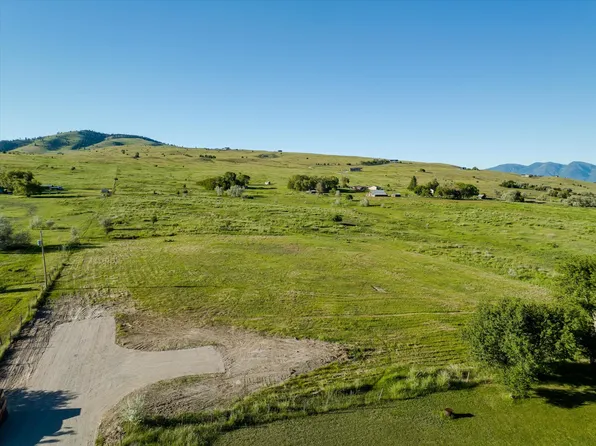 41164 Baypoint Rd, Polson, MT 59860