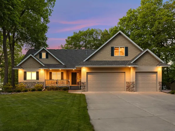 8270 Irvine Ave NW, Annandale, MN 55302