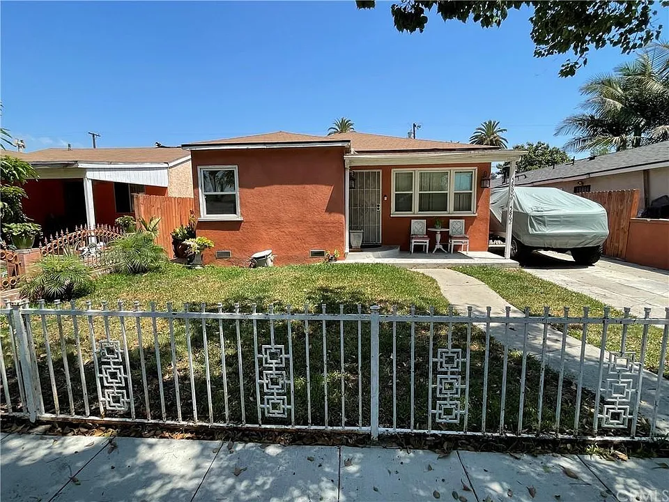 5860 Falcon Ave