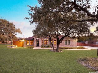 214 Deer Cross Ln, San Antonio, TX 78260