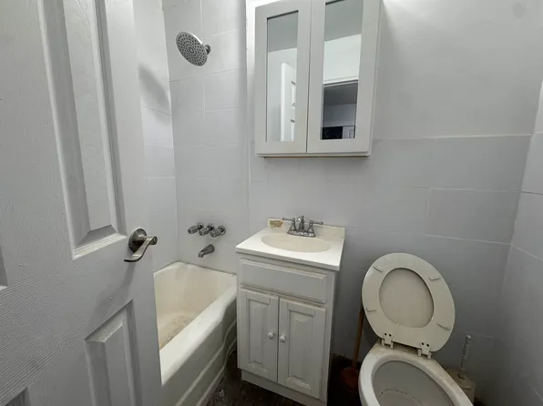 450 Rockaway Parkway image 7 of 10