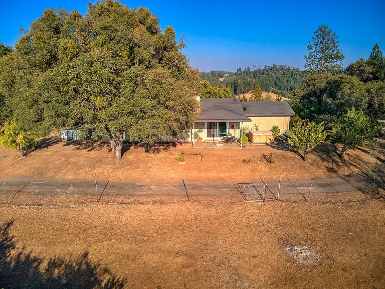 18626 Quiet Oak Pl — Photo 30