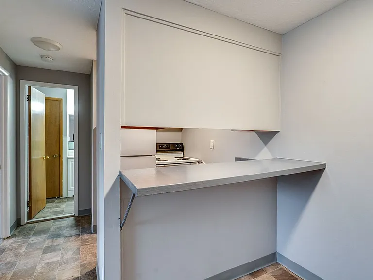 3003 Archwood Ave — Photo 8