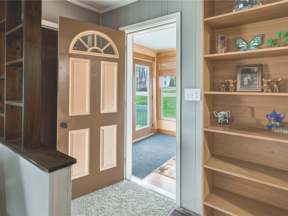 4th image of 5077 Purchase Line Rd