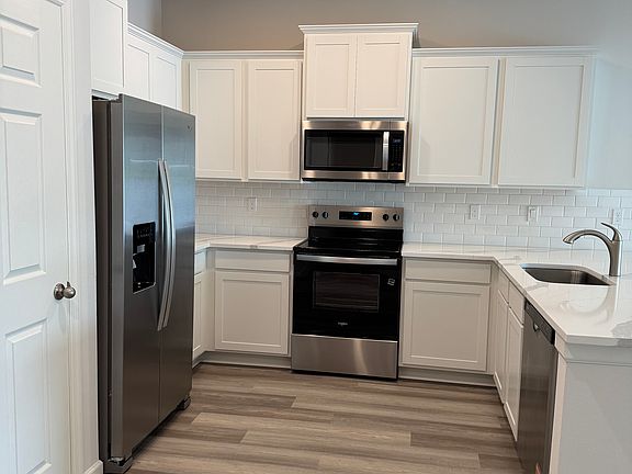 4th image of 8956 Orchid Reserve Cir #56