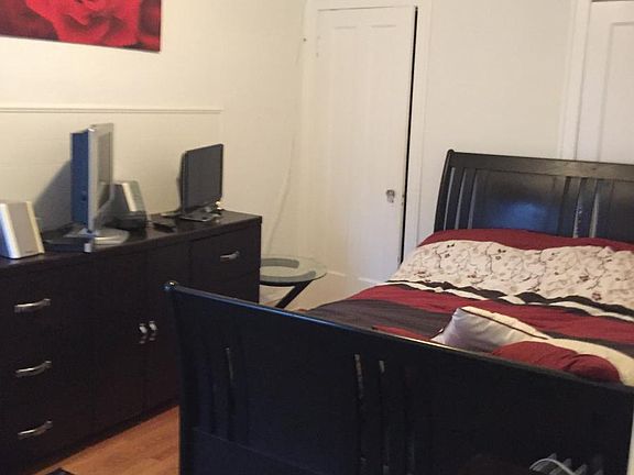 4th image of 5436 N Christiana Ave #2