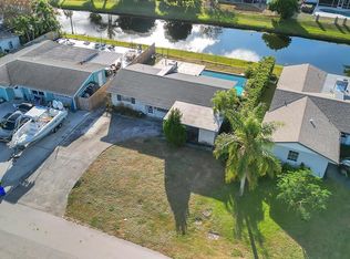 533 Riverside Dr, Palm Beach Gardens, FL 33410