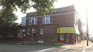 2535 W 51st east side view