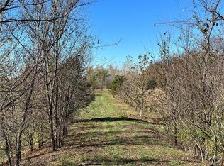 9582 Leathers Rd, Richmond, MO 64085