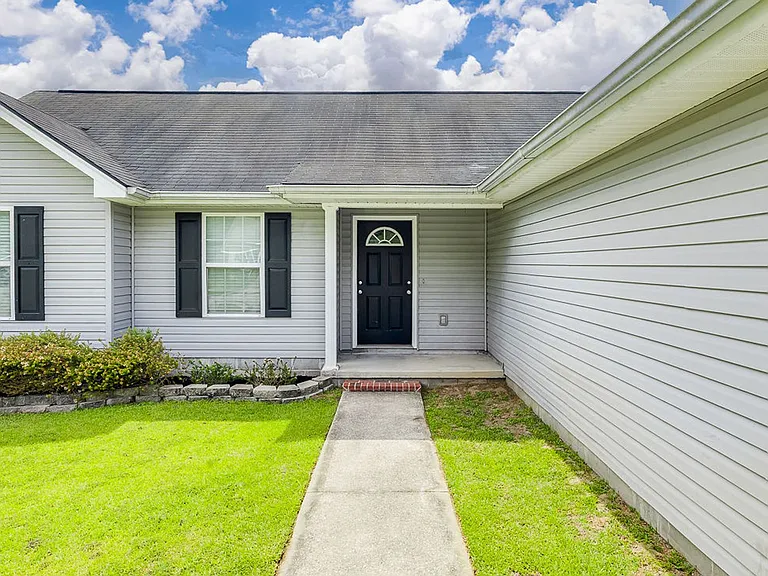 114 Mustang Dr — Photo 30