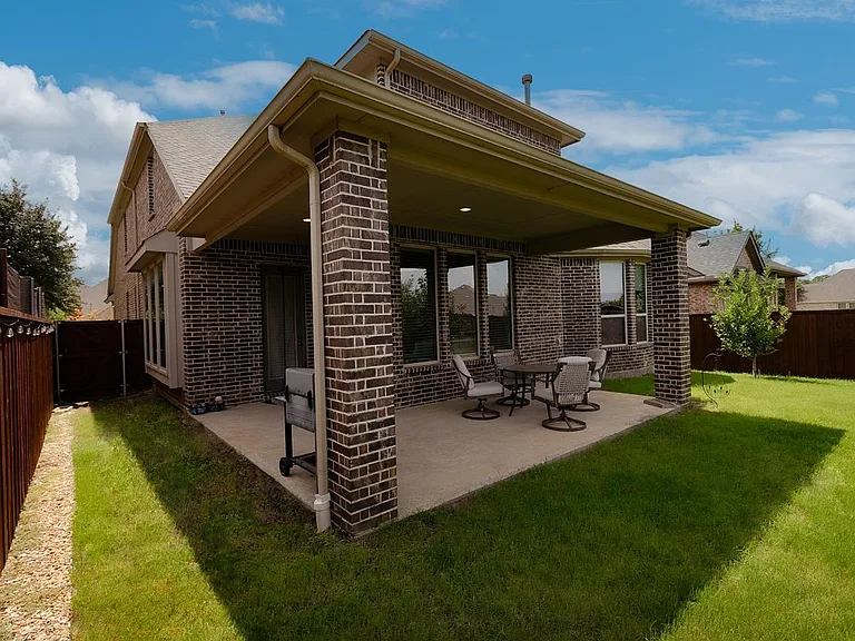4637 Seabiscuit St — Photo 34