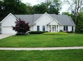 2181 Lake Pointe Dr, Avon, OH 44011