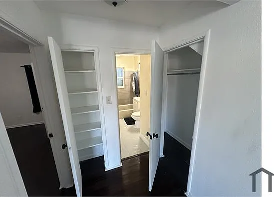 2 bed, 1000 sqft, $2,400 — Photo 3