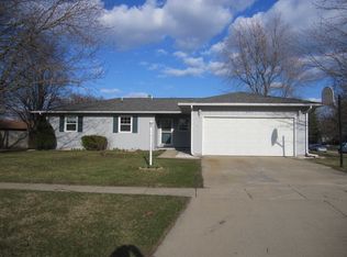 2514 Jordan Dr, Champaign, IL