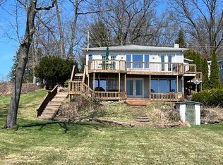 4923 Lakefront Dr, Delton, MI