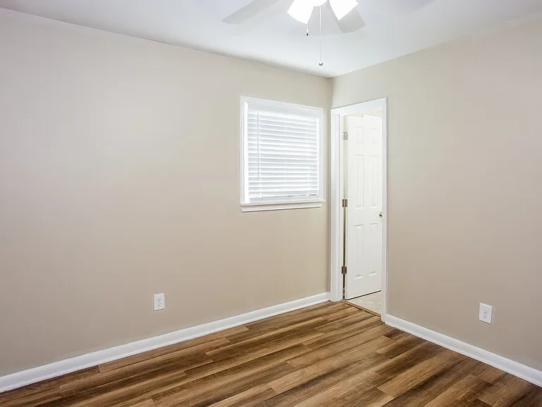 5401 Venado St — Photo 8