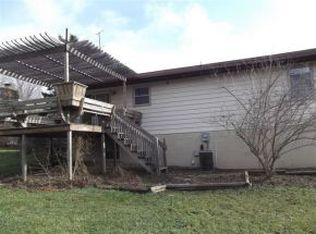 5362 W Lacross Dr, Bloomington, IN 47404